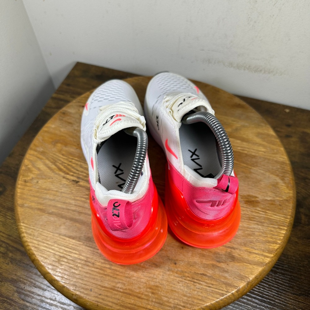 Nike Air Max 270 Womens White Bright Crimson Pink Sneakers AH6789-122 Size 6.5 - Picture 2 of 8